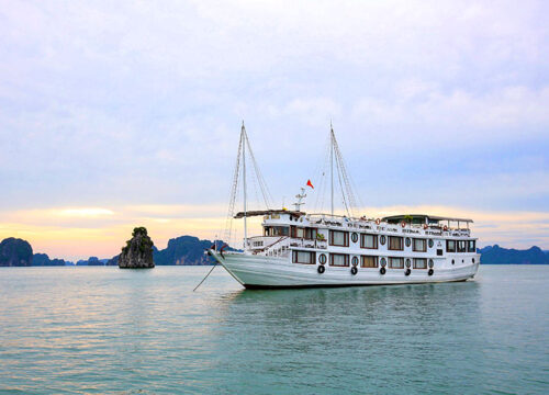 Ha Long Bay 2D1N Oriental Sails Cruise